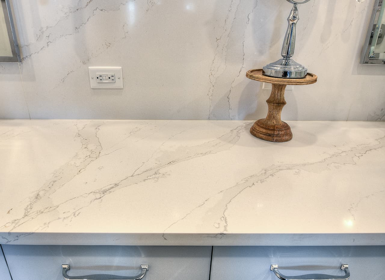 Dallas Road in Calacatta Gold project photo 4