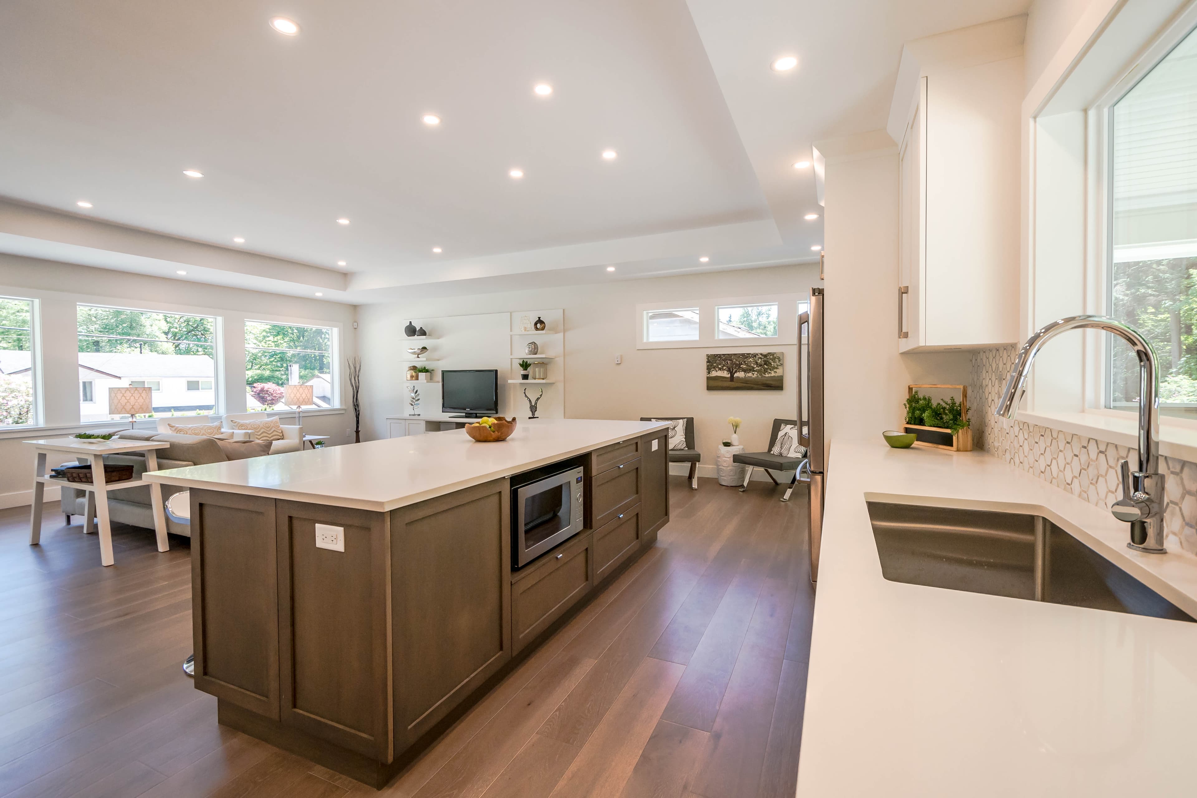 Victoria Bianco and Carrara Pairing project photo 4